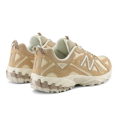 610t Sneakers