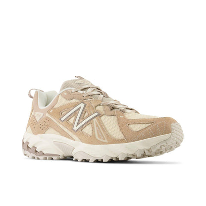 610t Sneakers