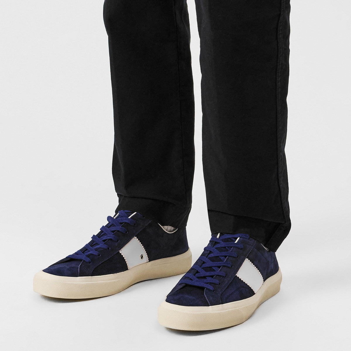 Cambridge Low Trainers