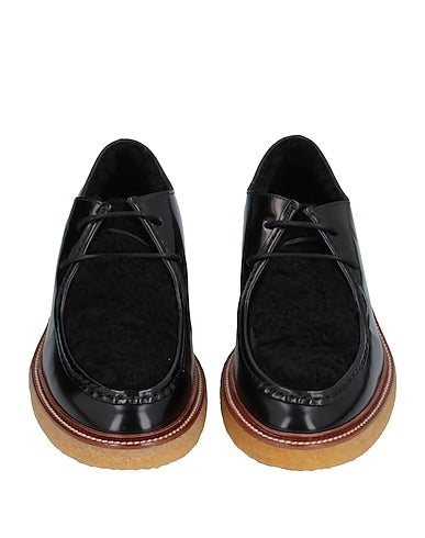 TOD'S LACED SHOES