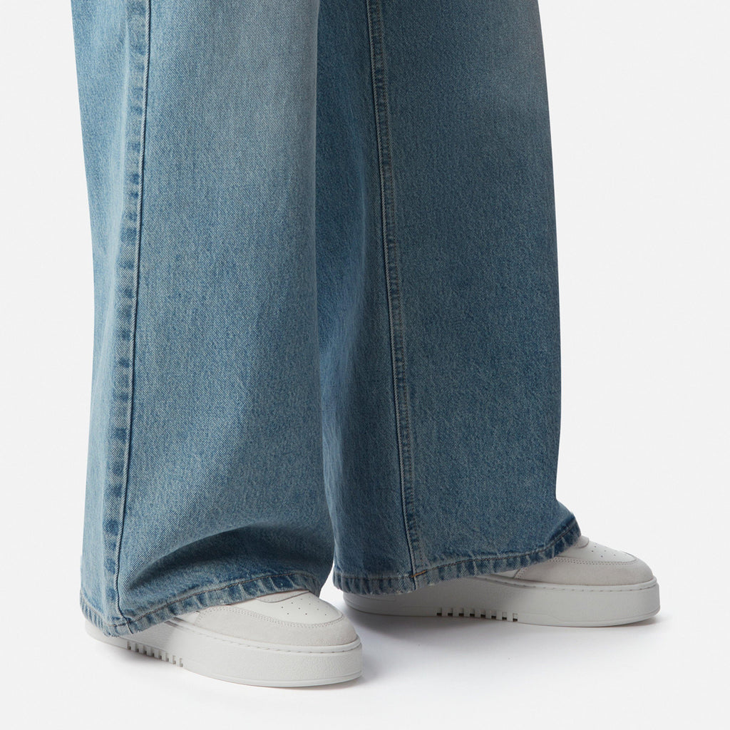 Women's Orbit Leather Trainer