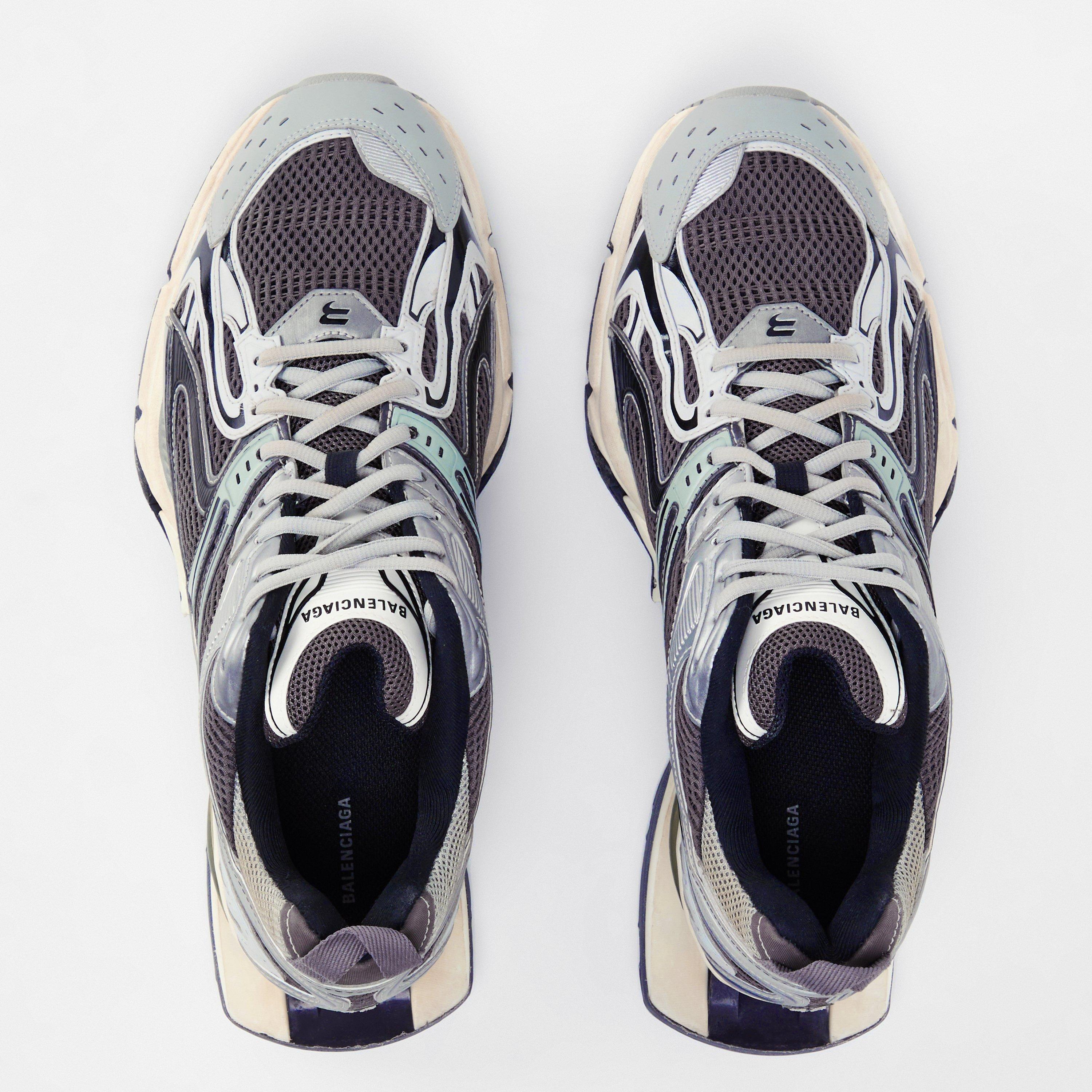X-Pander Sneaker
