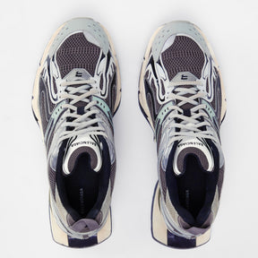 X-Pander Sneaker