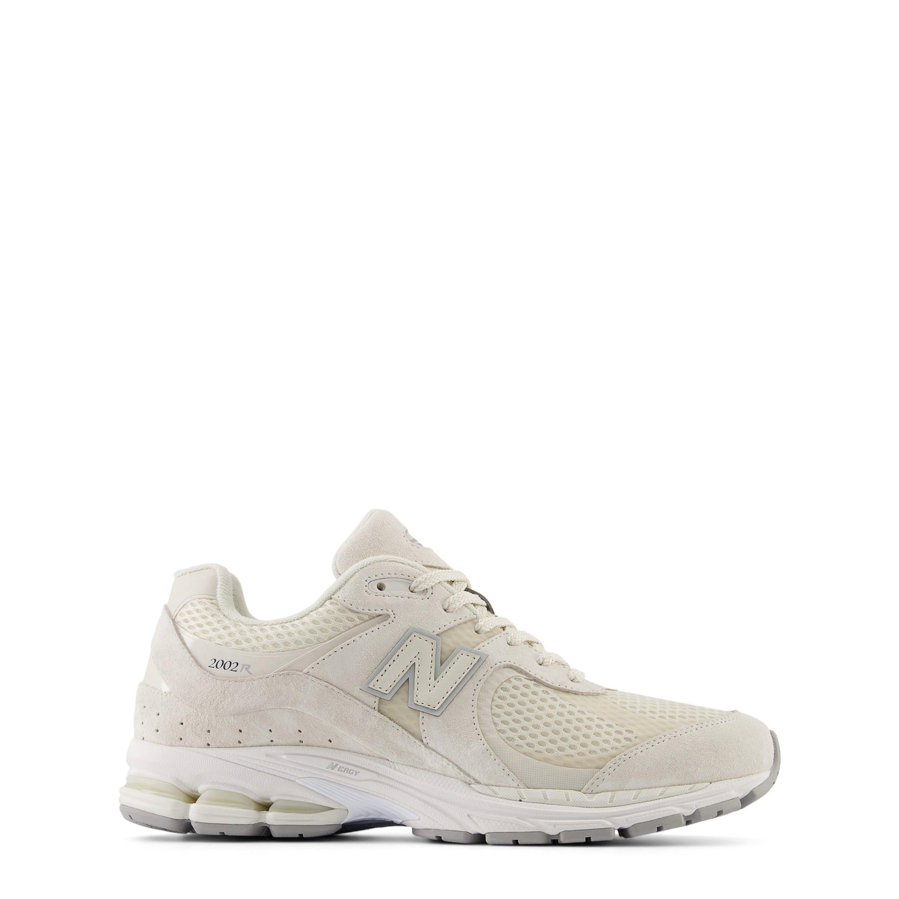 2002 New Balance Gore Tex Trainers