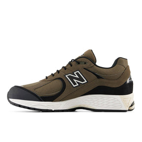 2002 New Balance Gore Tex Trainers
