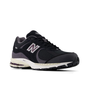 2002 New Balance Gore Tex Trainers