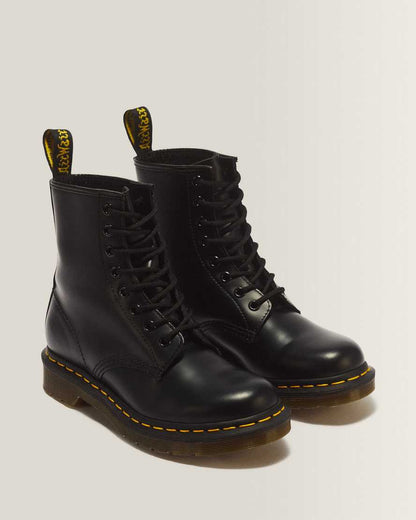 1460 Women's Smooth Leather Lace Up Boots — Black