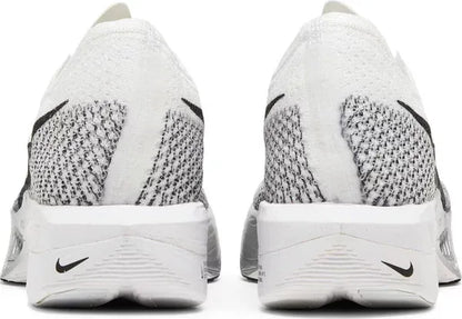 ZoomX VaporFly Next% 3 'White Particle Grey'