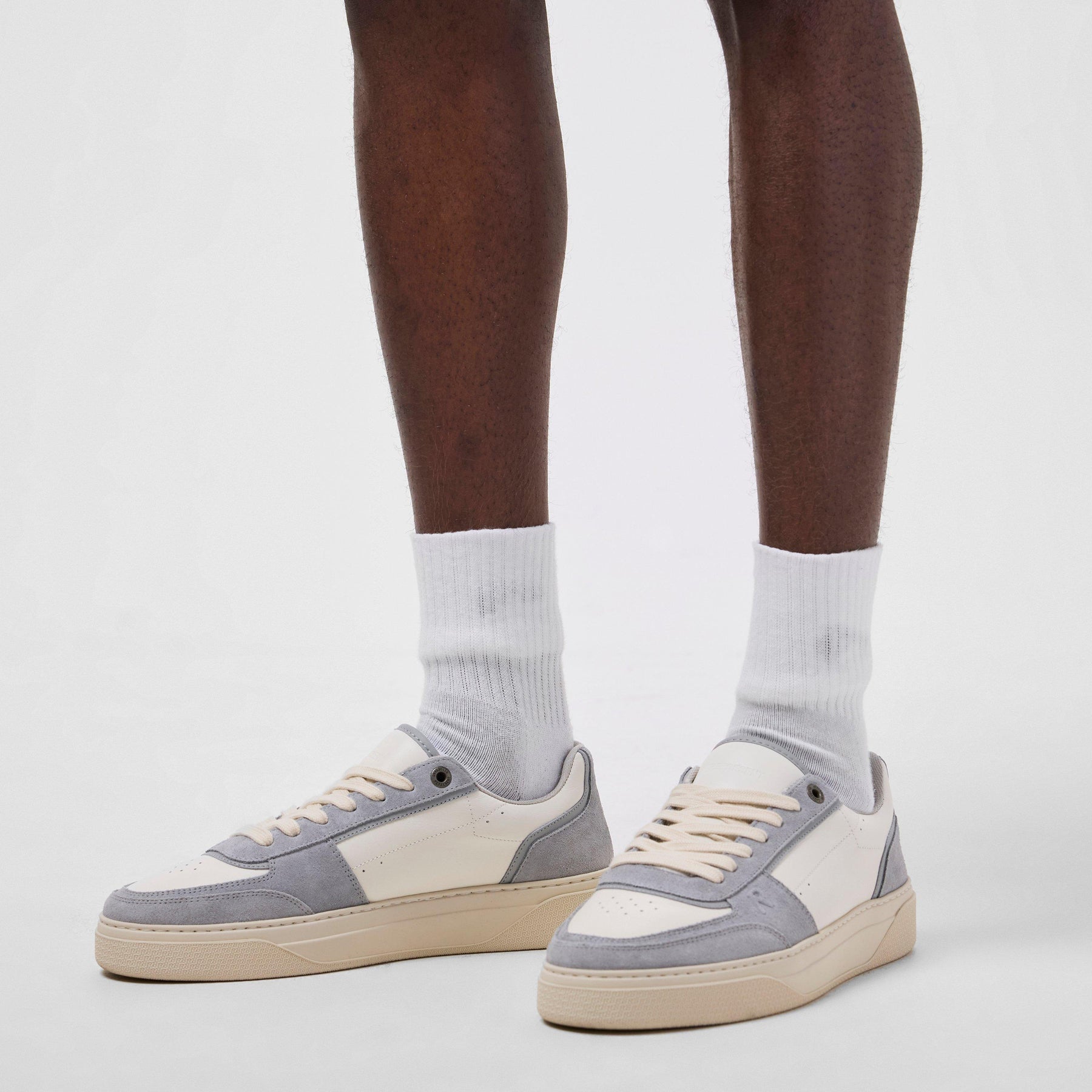 Men's Rep Initial Sneaker, Sleek Modern Design