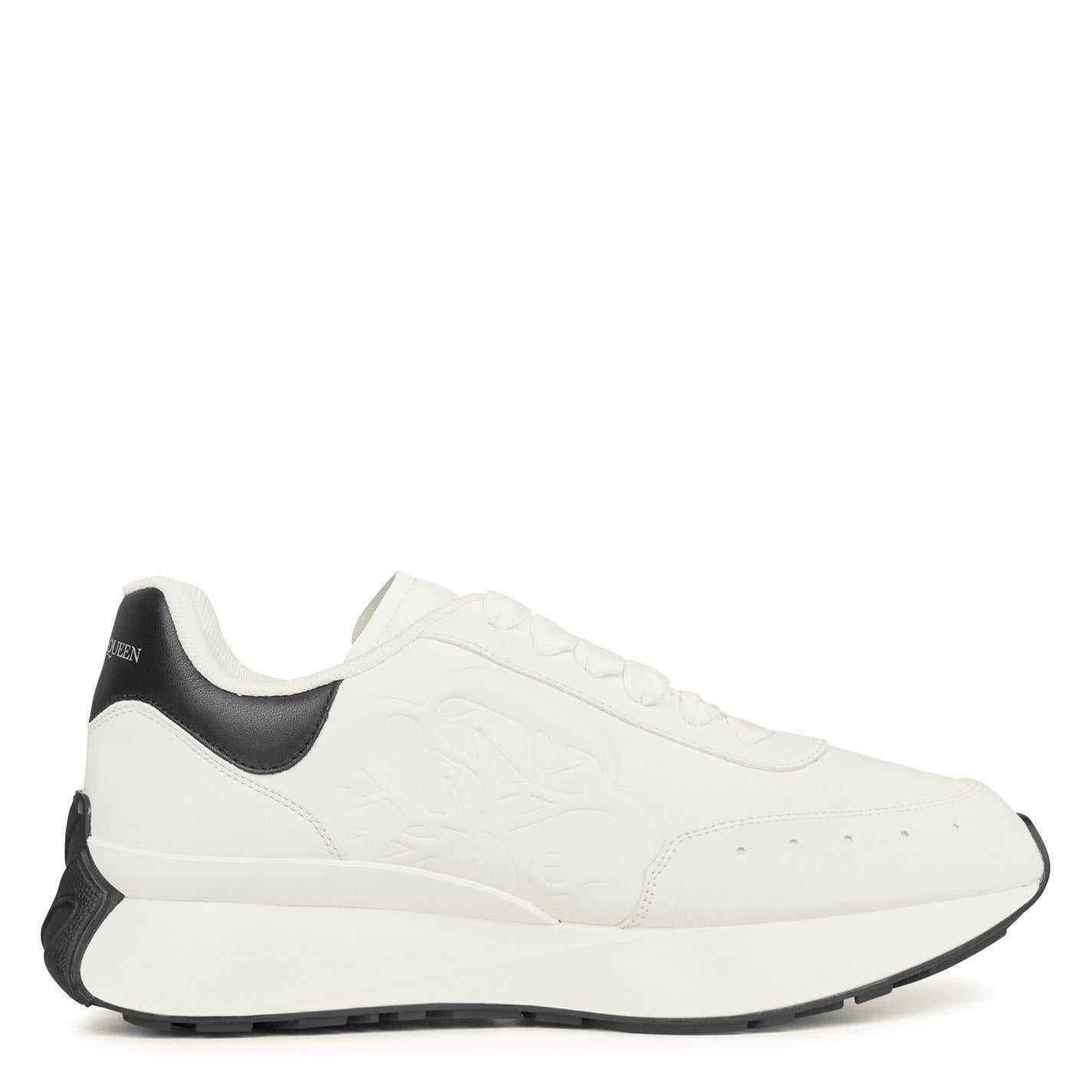 Crest Runner Sneakers
