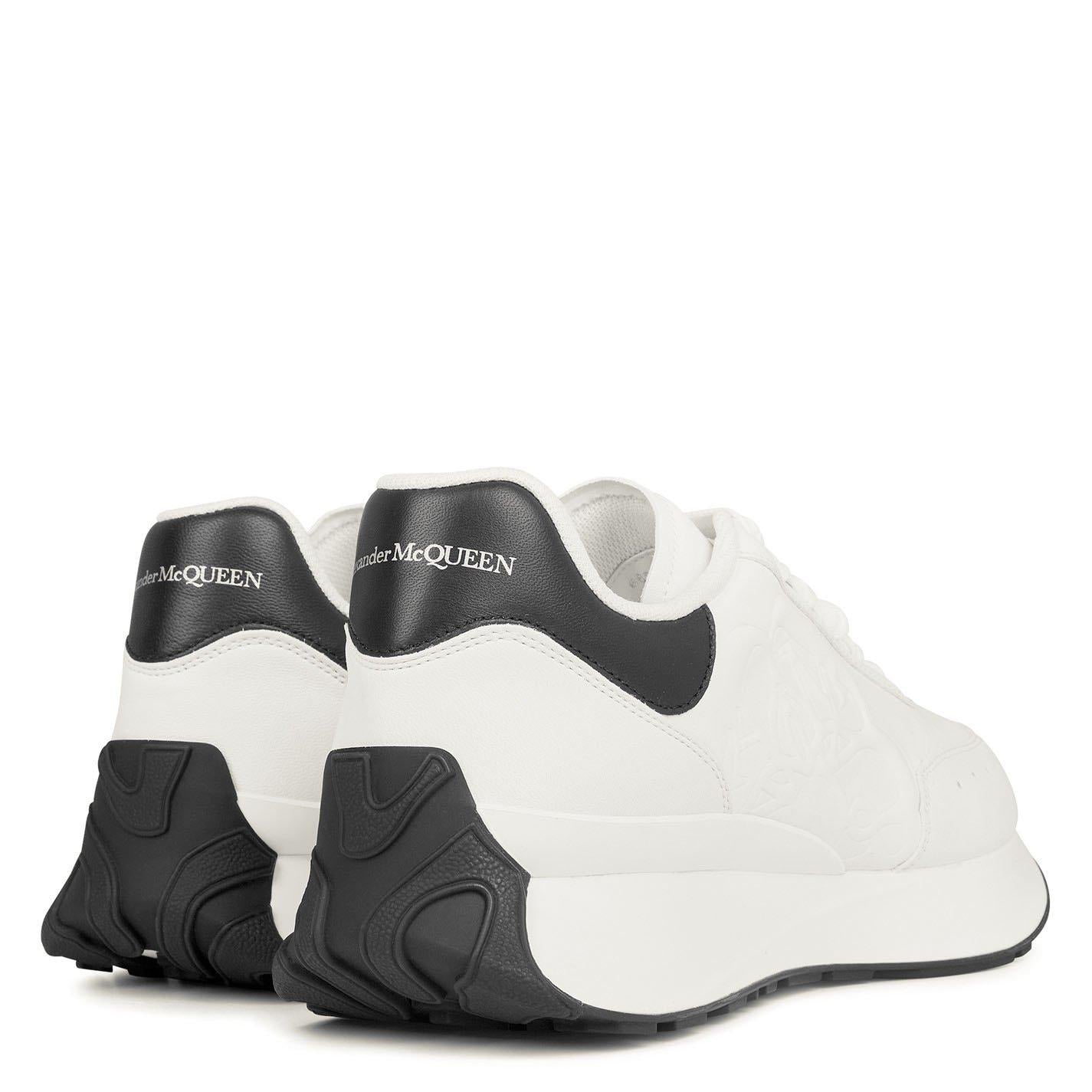 Crest Runner Sneakers