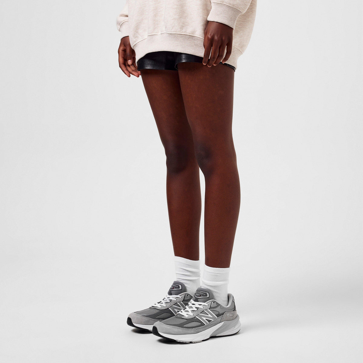 Made In The Usa 990v6 Trainers