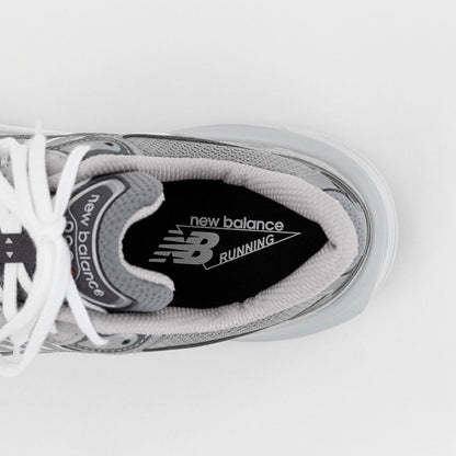 Made In The Usa 990v6 Trainers