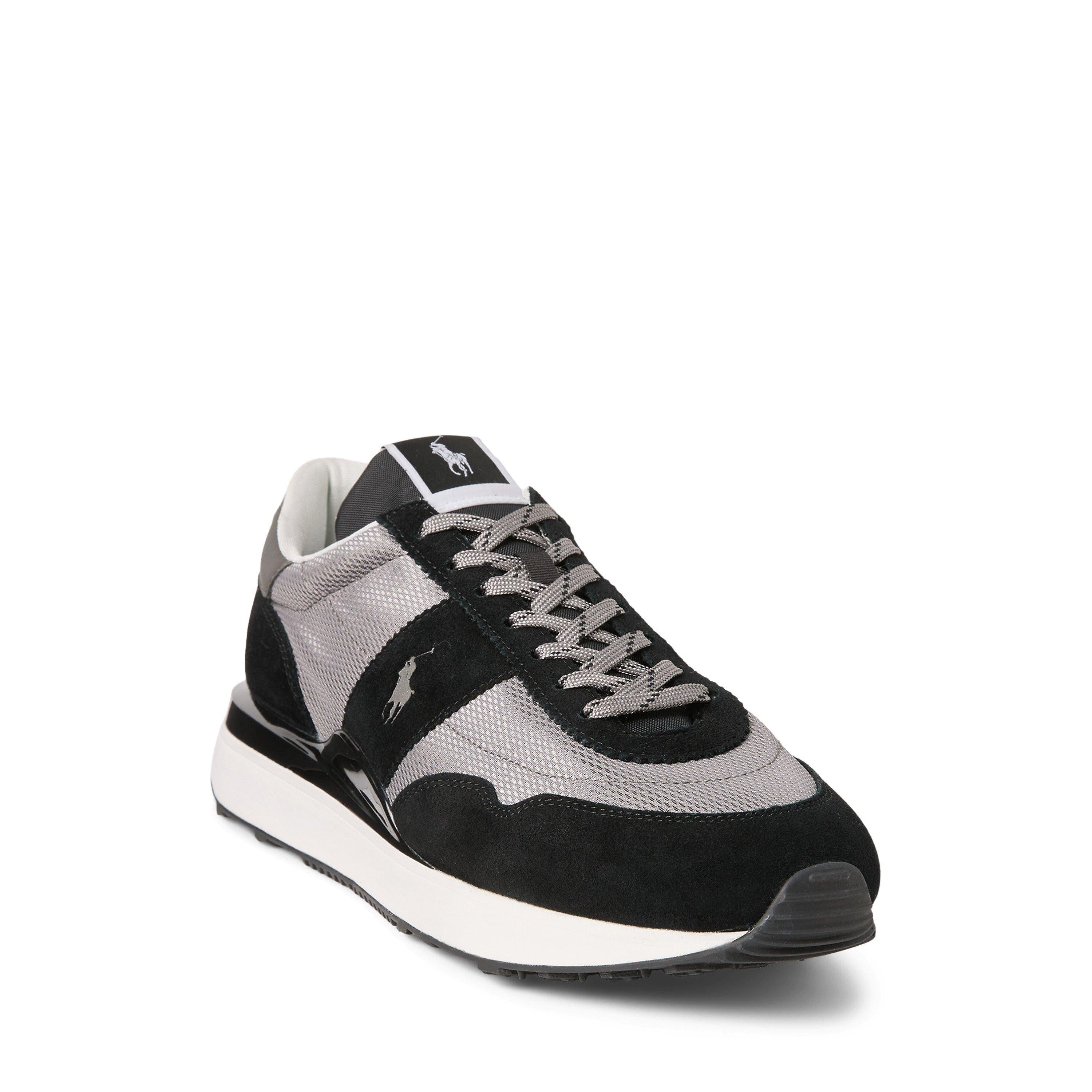 Train 89 Low-Top Trainers