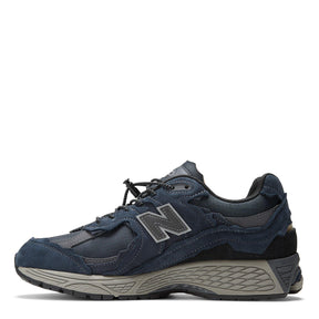 2002r Protection Trainers