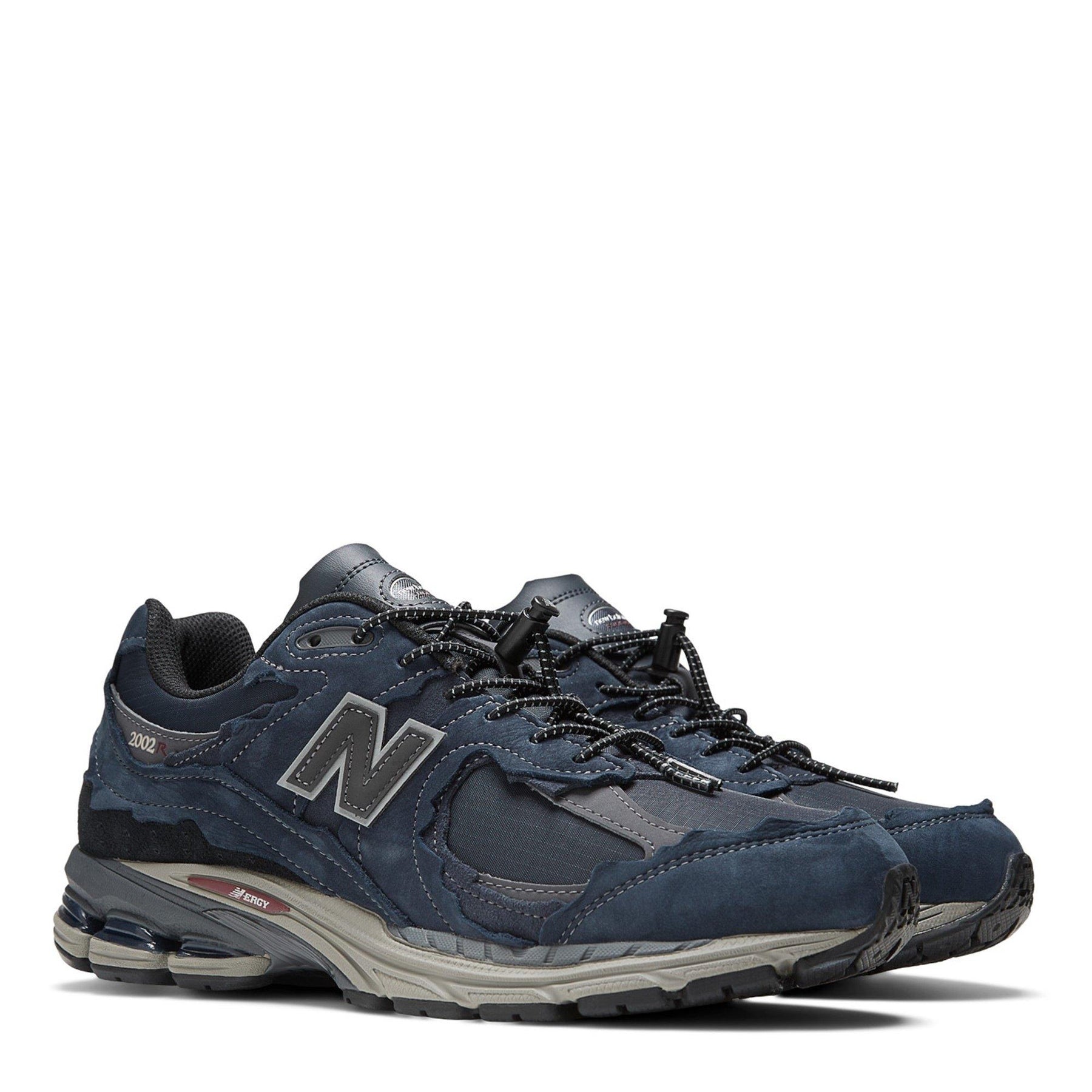 2002r Protection Trainers