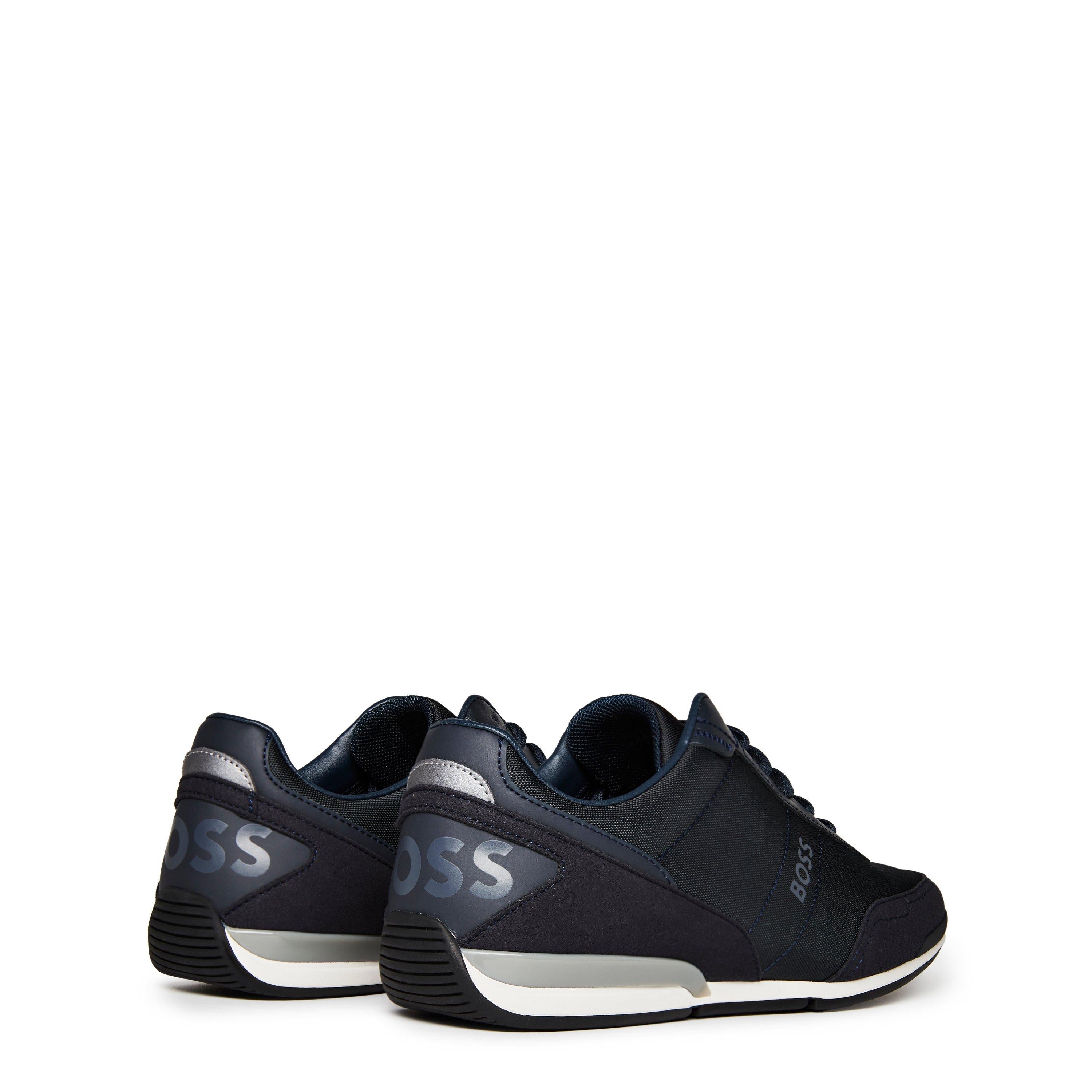 Saturn Low-Top Trainers