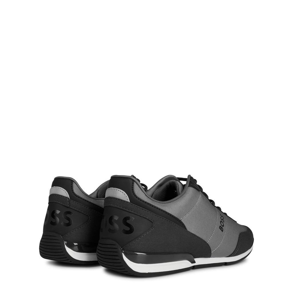 Saturn Low-Top Trainers