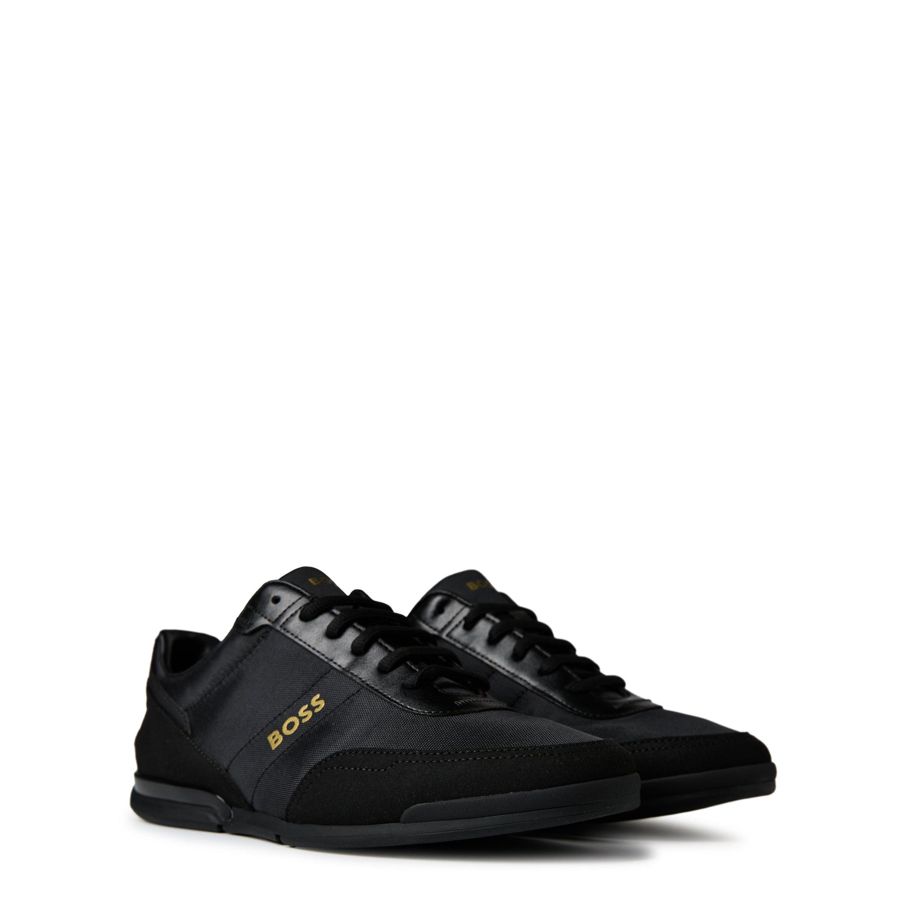 Saturn Low-Top Trainers
