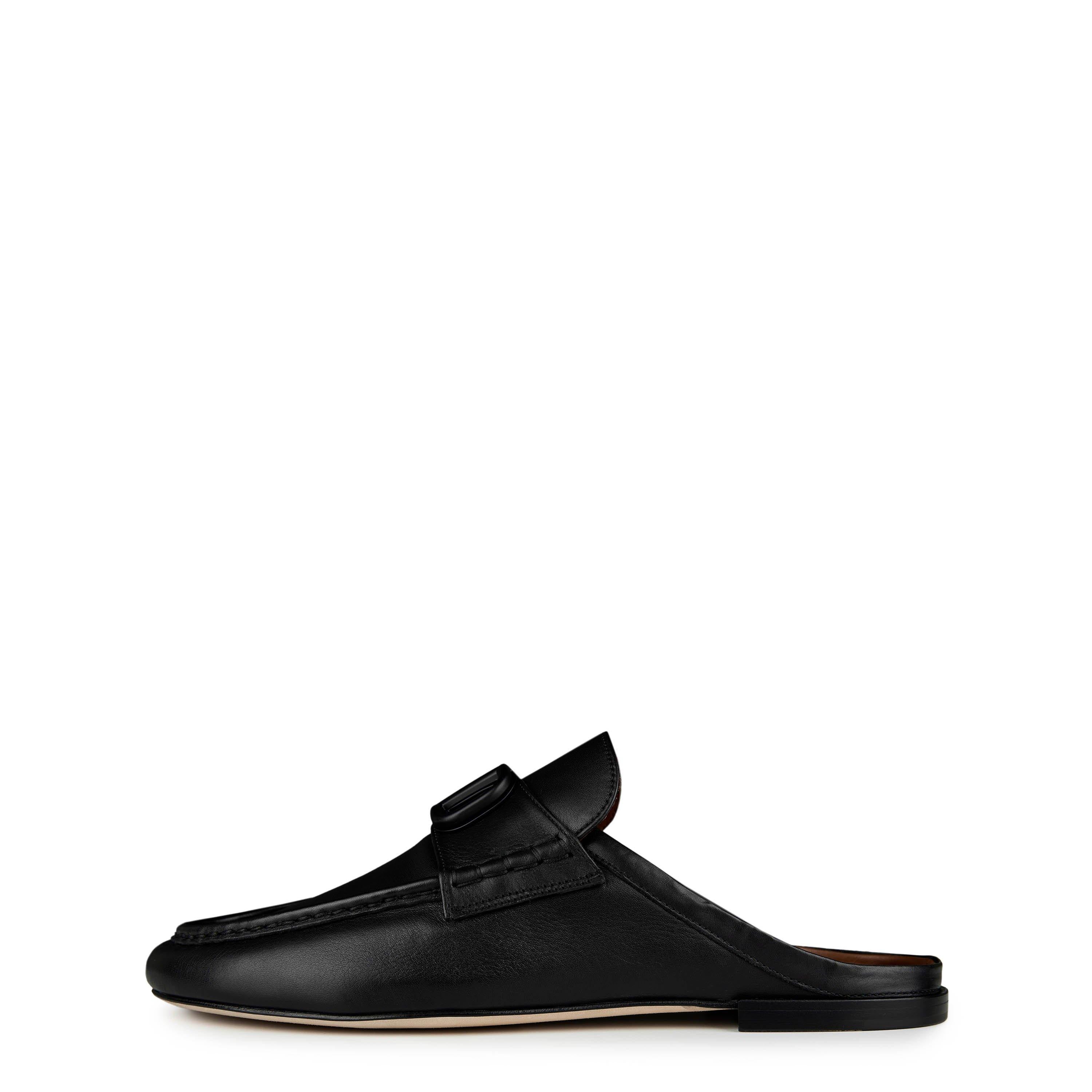 Vlogo Flat Mules