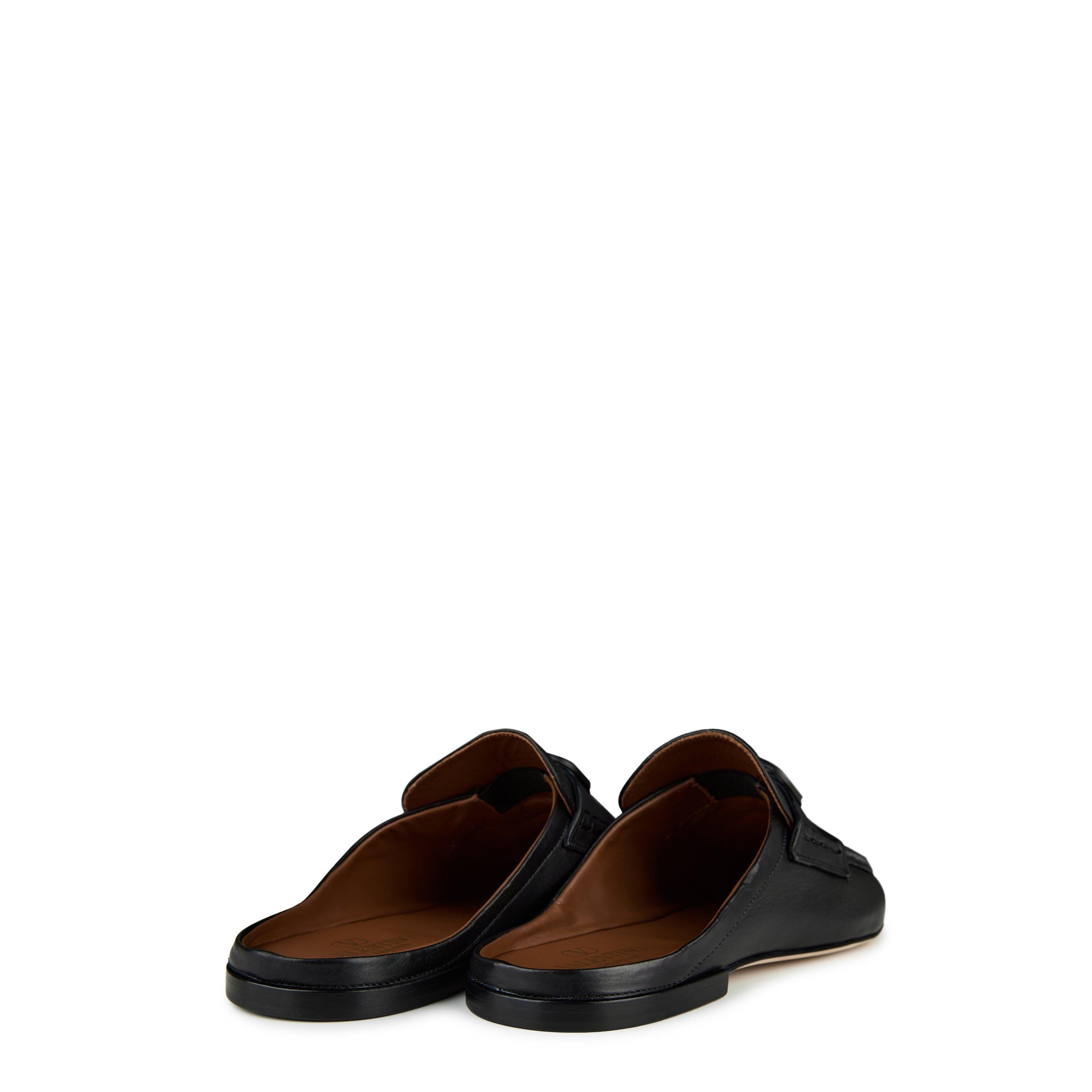 Vlogo Flat Mules