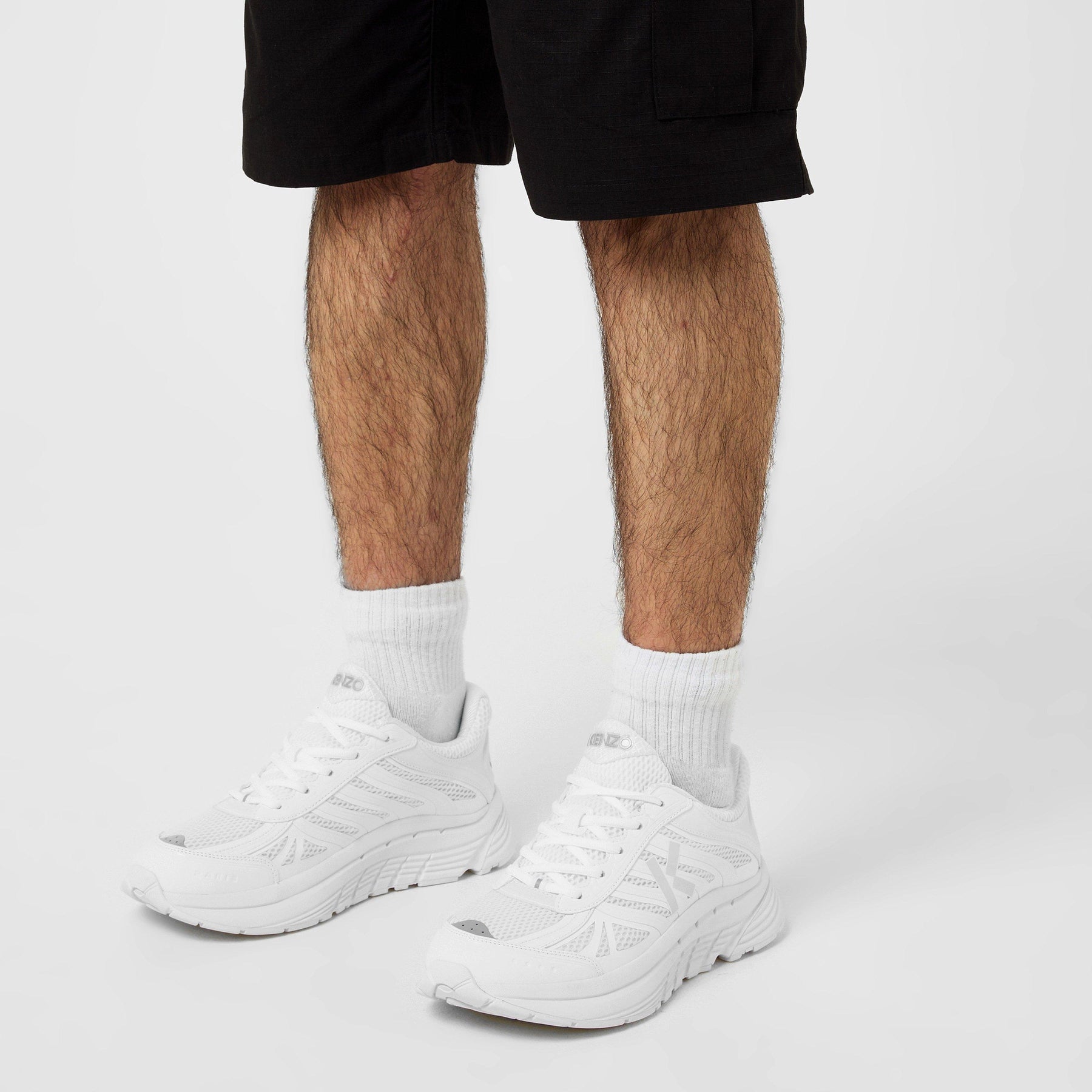 Pace Low Trainers