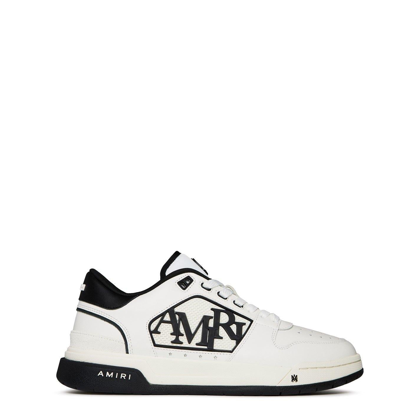 Classic Low Sneakers