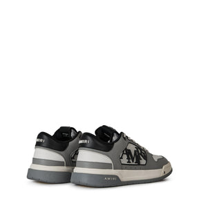 Classic Low Sneakers