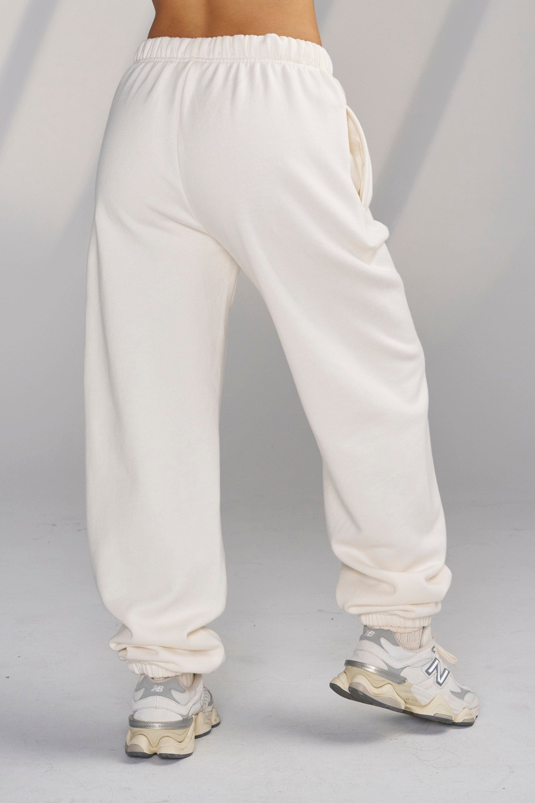 W226 - Teddy Jogger