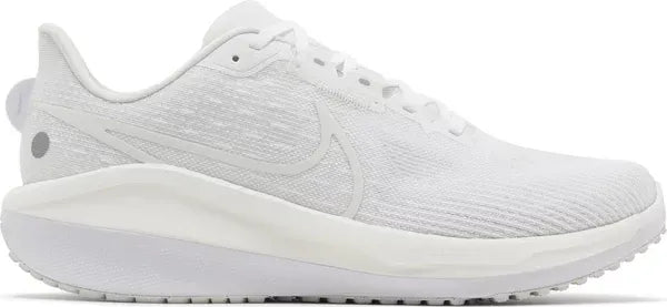 Vomero 17 'White Platinum Tint'