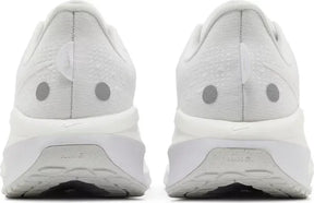 Vomero 17 'White Platinum Tint'