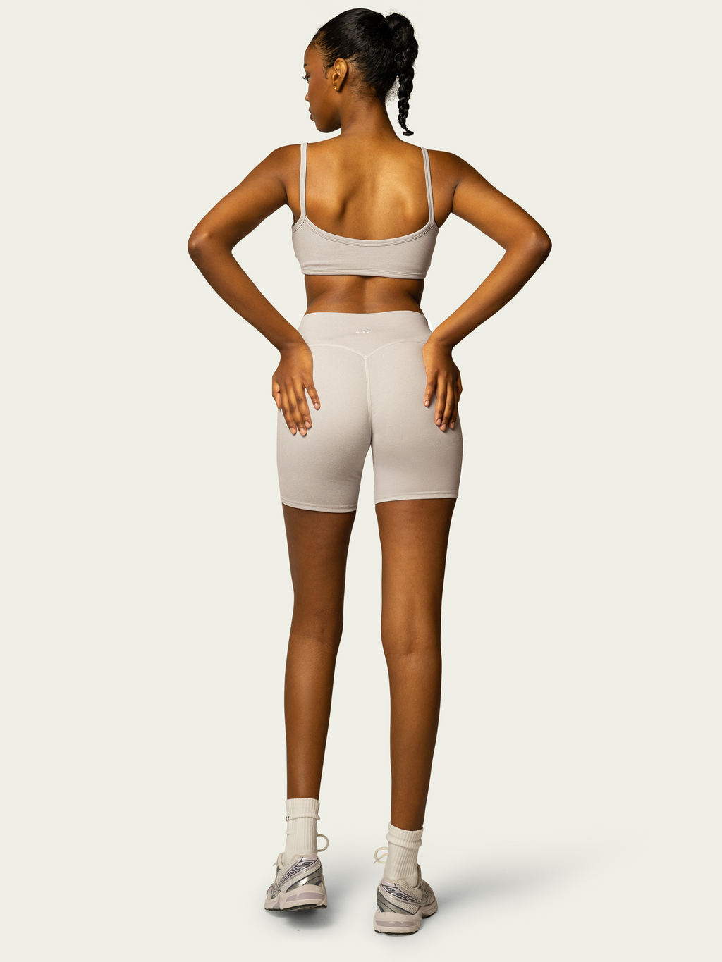 The Essentials Short / Heather-Grey