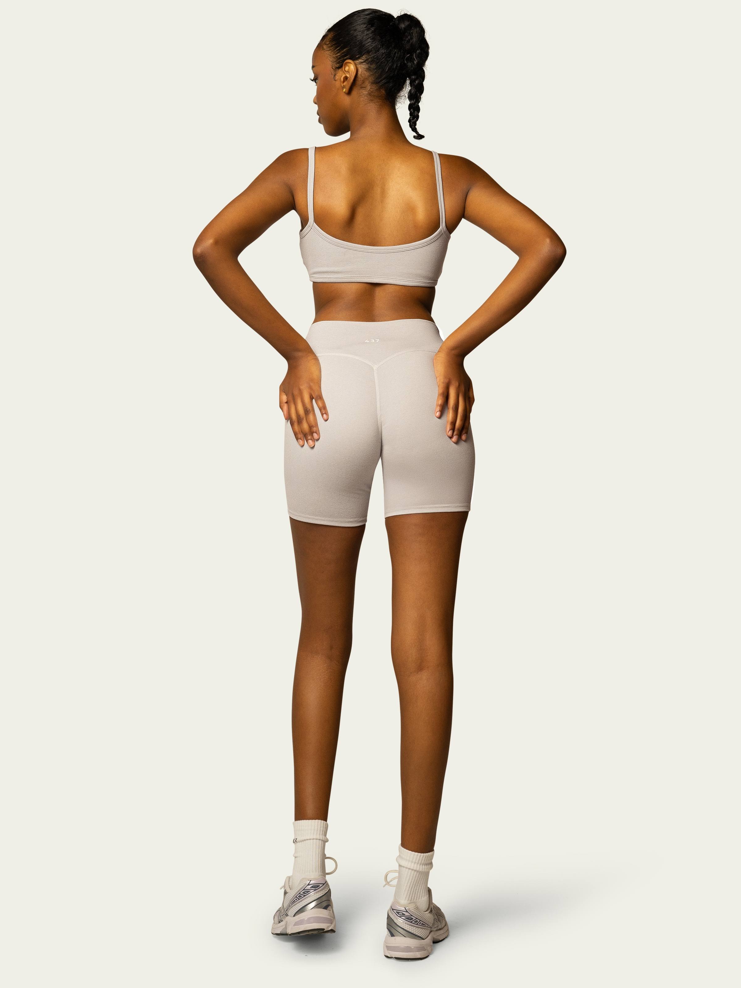 The Essentials Short / Heather-Grey