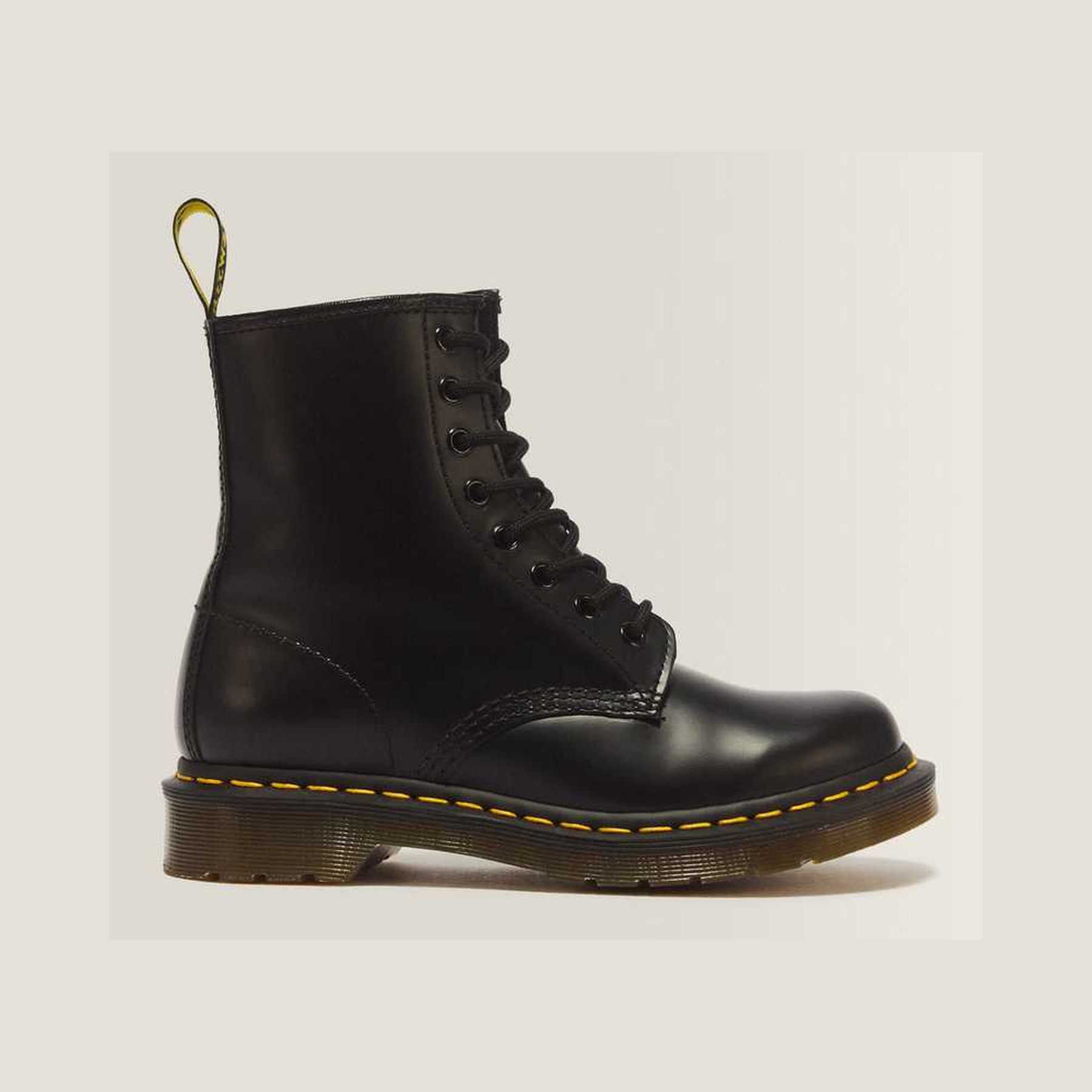 1460 Women's Smooth Leather Lace Up Boots — Black