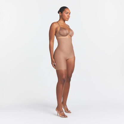 Skims Body Left Leg Solution Short
