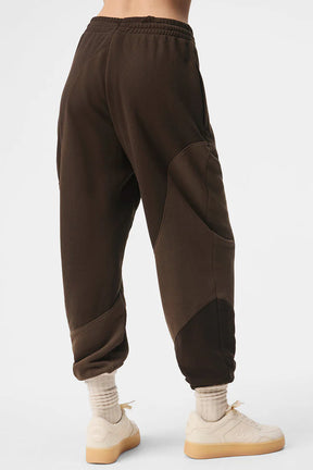Make Waves Sweatpant