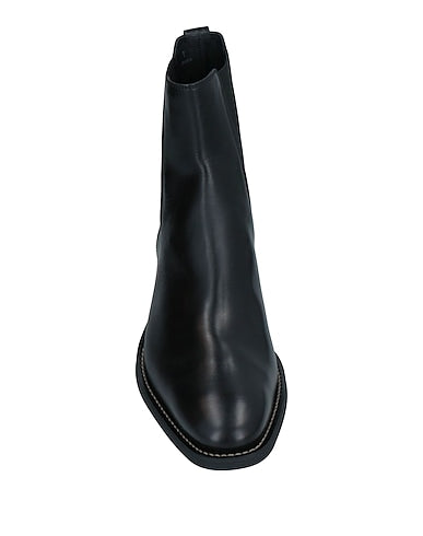 TOD'S ANKLE BOOTS