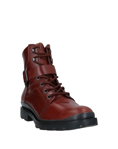 TOD'S ANKLE BOOTS