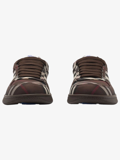 Lace-up sneakers with a checkered pattern