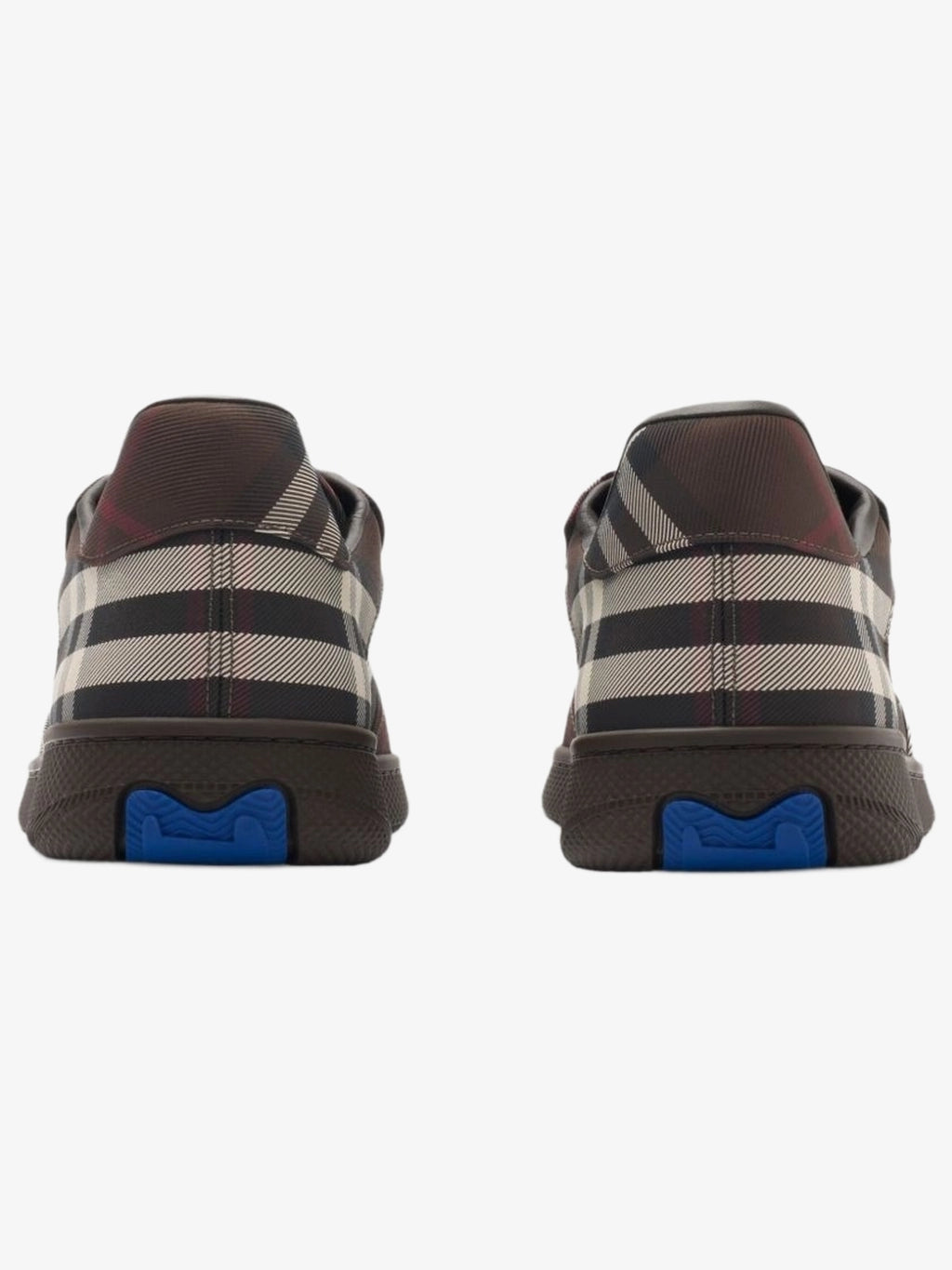 Lace-up sneakers with a checkered pattern