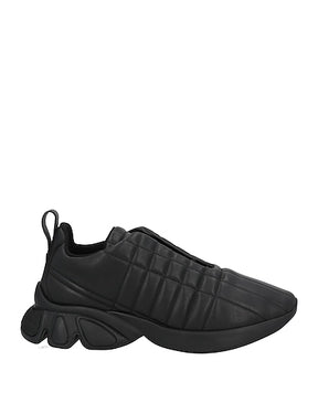 BURBERRY SNEAKERS