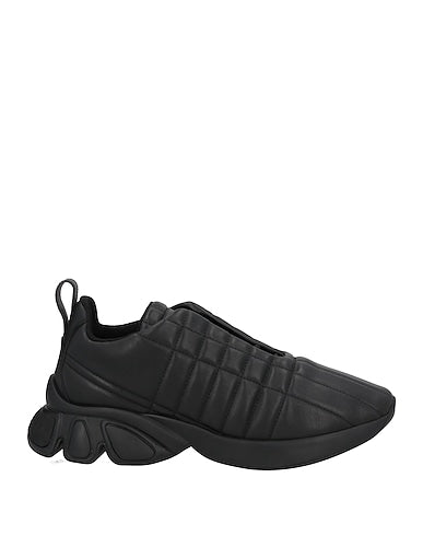 BURBERRY SNEAKERS