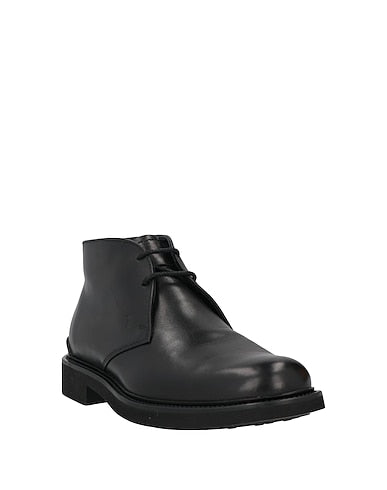 TOD'S ANKLE BOOTS