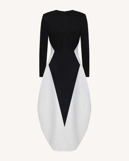 Monochrome Paneled Plunging V-Neck Long-Sleeve Maxi Dress - Black