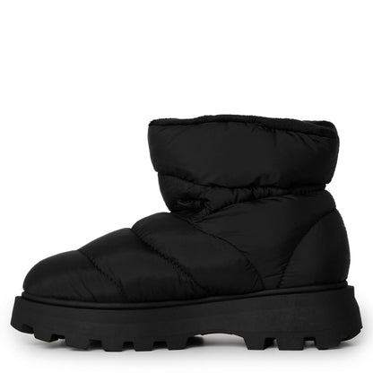 Snowy Snow Boots
