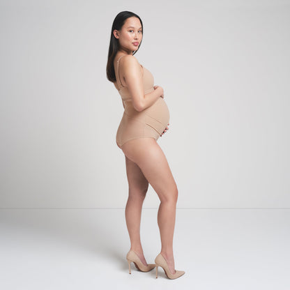 Fits Everybody Maternity Banded High-waisted Brief
