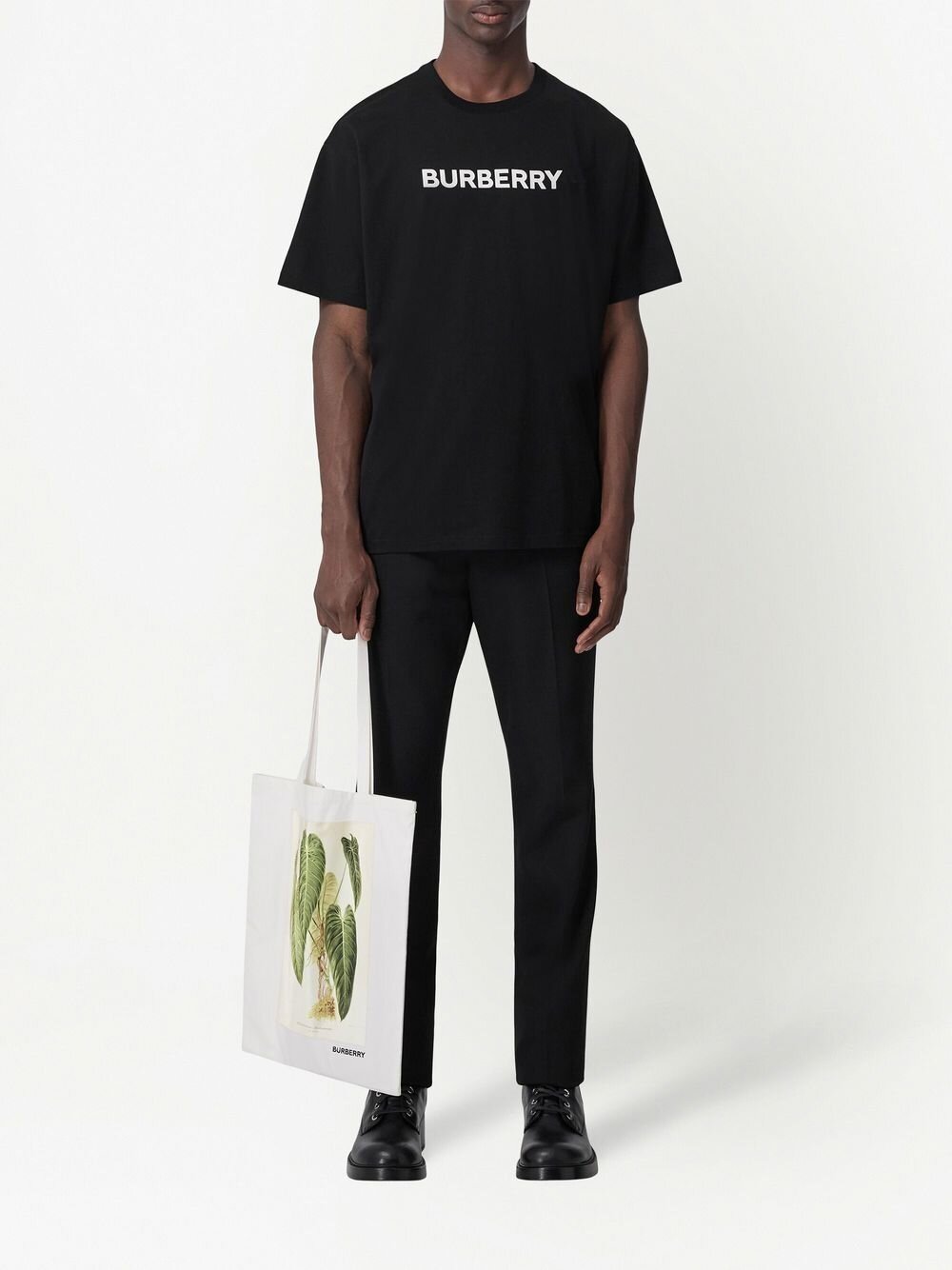 Burberry Harriston Printed Logo T-shirt in Black