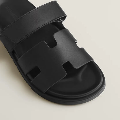 Chypre sandal in Noir