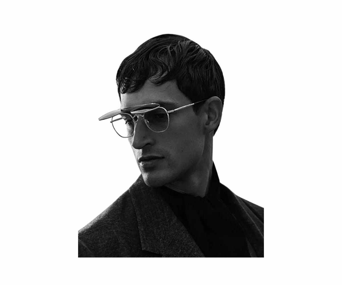 M3148 PALLADIUM WHITE FLIP UP 48