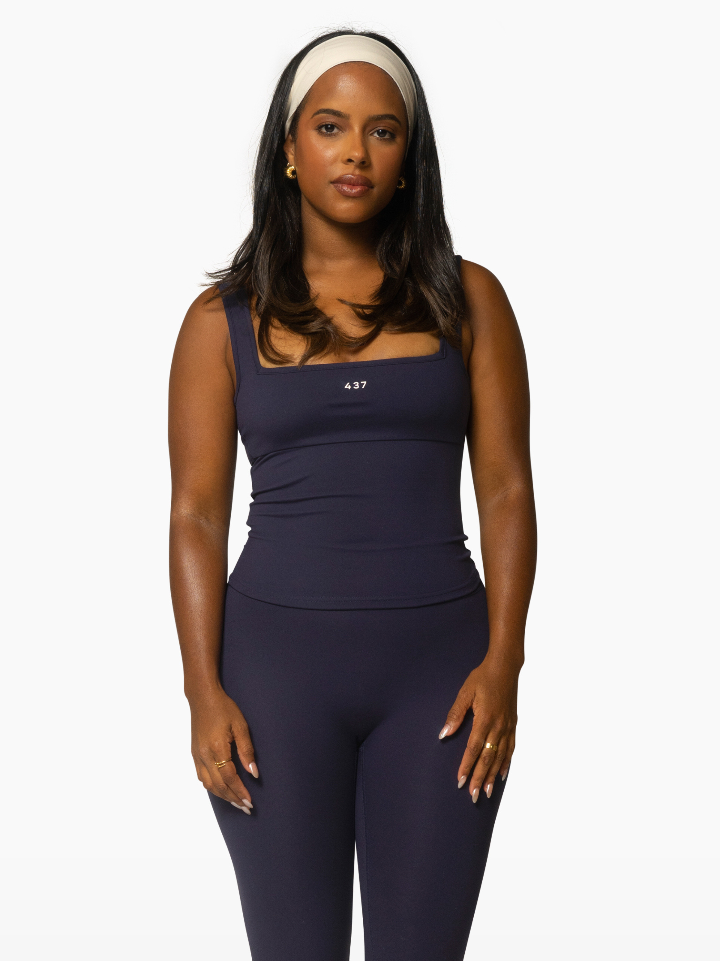 The Square Tank / Navy